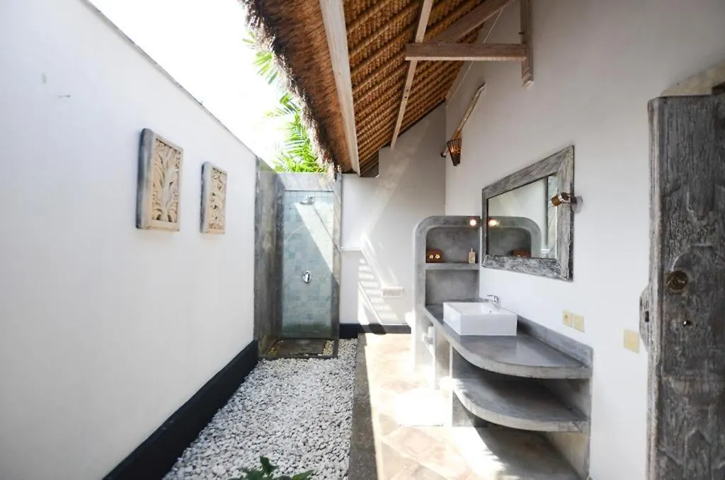 A Cozy 3 Bedrooms Villa With Pool 塞米亚克 印尼