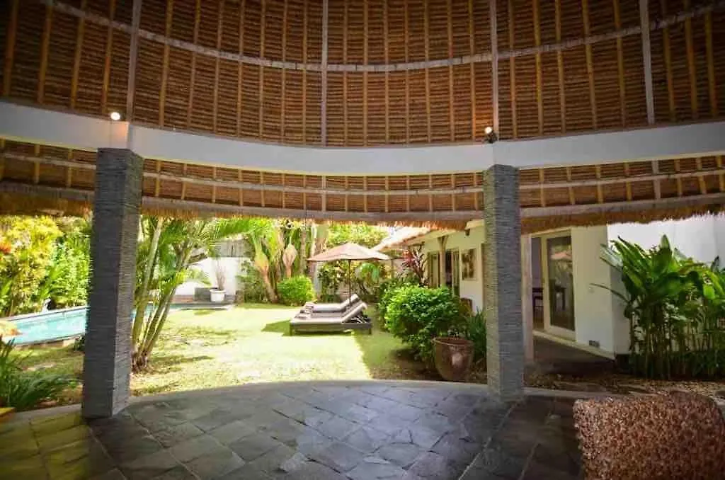 A Cozy 3 Bedrooms Villa With Pool Seminyak   Seminyak (Bali)